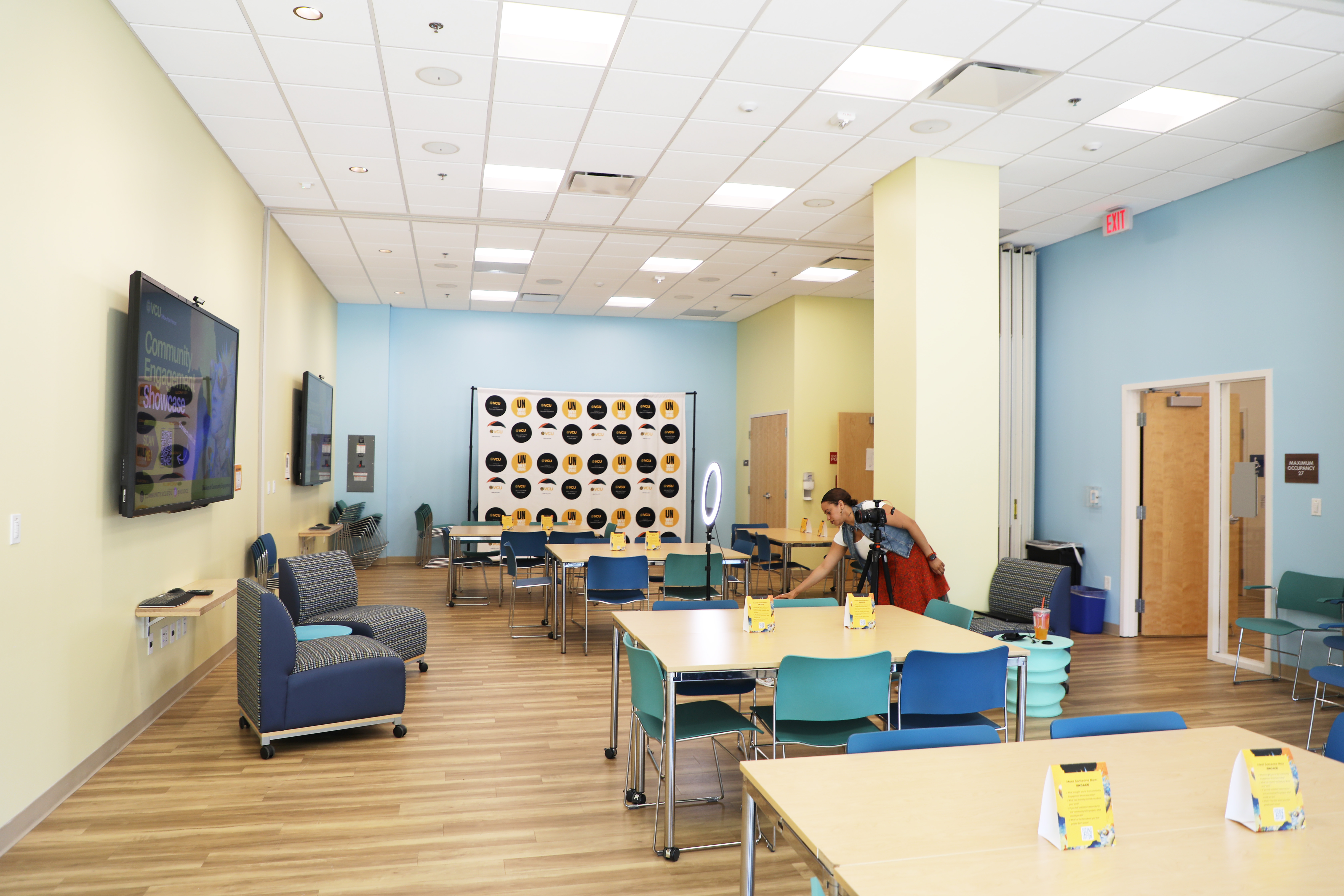 Community gathering space inside the VCU Health Hub.